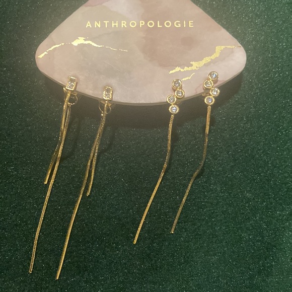 NWT set of 2 fine line earrings - Picture 5 of 5